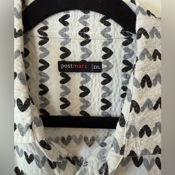 Men's Black and White Heart Patterned Shirt - Picture 2 of 5